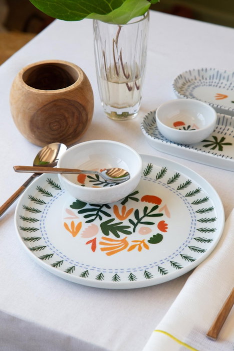 Hermia Juego de Desayuno de Porcelana de 14 Piezas Multicolor Hermia Juego de Desayuno de Porcelana de 14 Piezas Multicolor